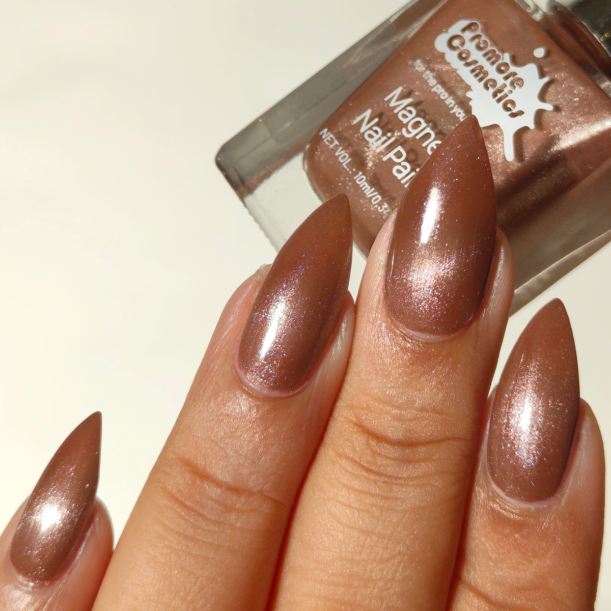 Latte, the Promore Sparkler - Magnetic Nail Paint (Cat-Eye Effect, Non-UV, Quick-Dry)