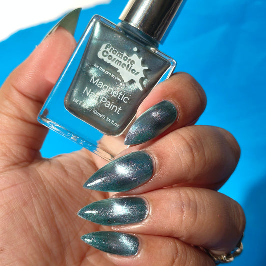 Arctic, the Promore Sparkler - Magnetic Nail Paint (Cat-Eye Effect, Non-UV, Quick-Dry)
